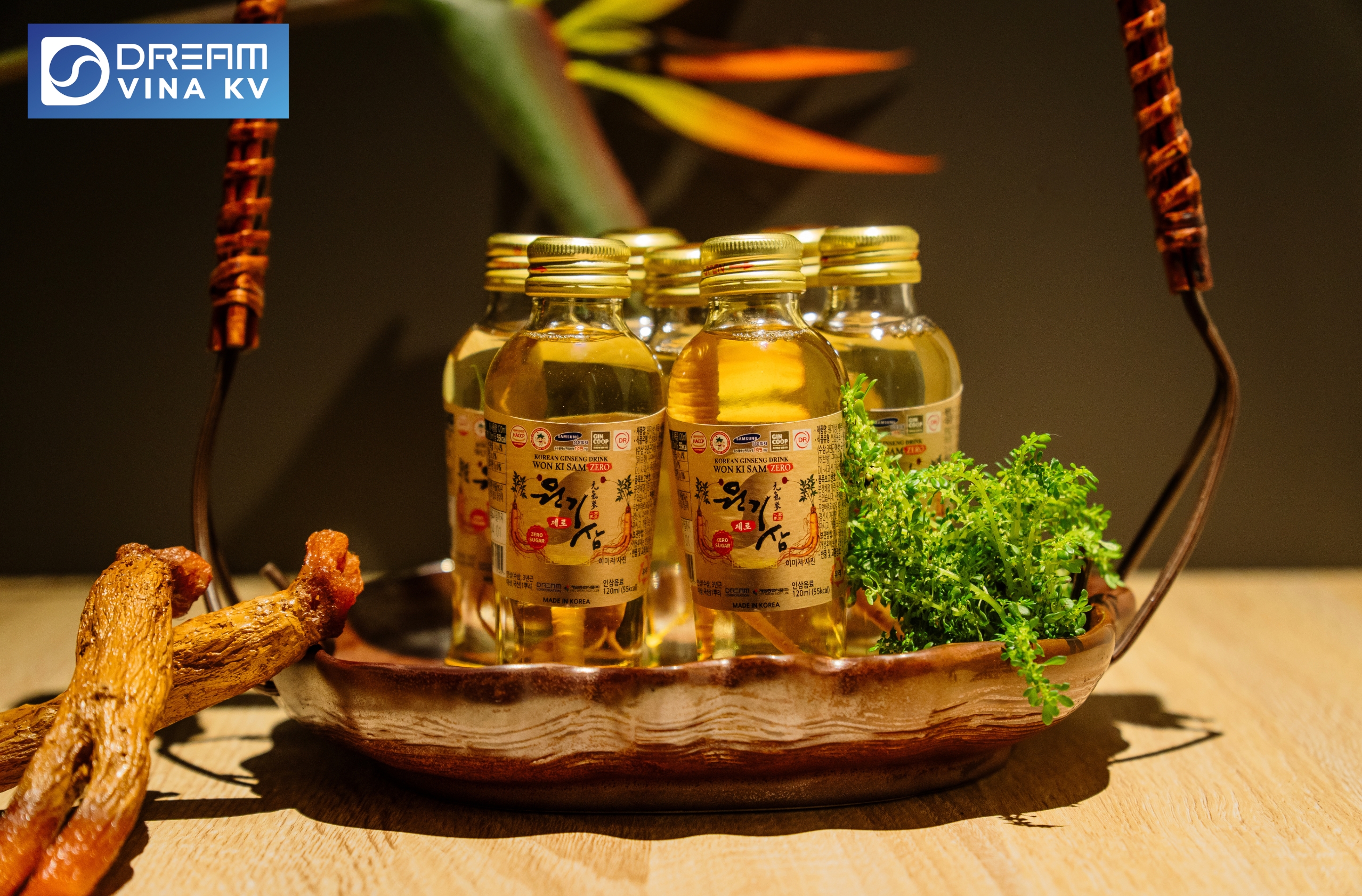 nuoc-hong-sam-han-quoc-dang-chai-4